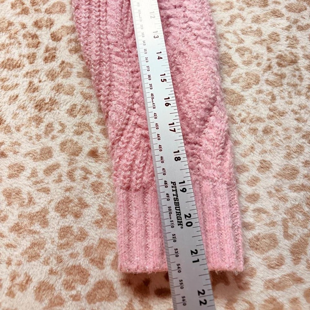 Universal Thread Sweater - Picture 7 of 8